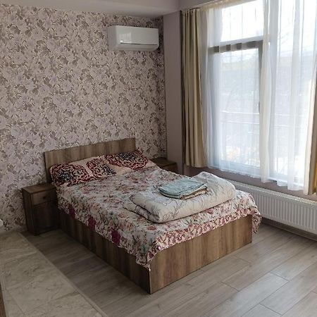 Mary'S Cozy & Lovely Studio On Very Quiet Khosharauli Street Tbilisi Exterior foto