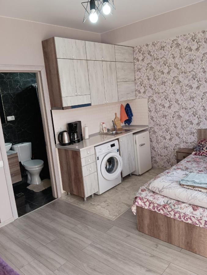 Mary'S Cozy & Lovely Studio On Very Quiet Khosharauli Street Tbilisi Exterior foto